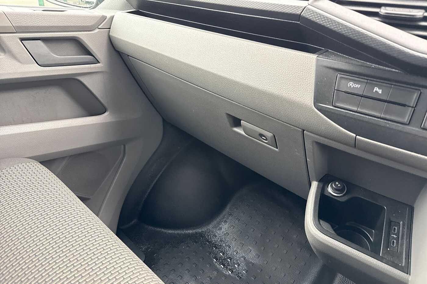 Used Volkswagen Transporter 2024 for sale - 76617122: Photo 14