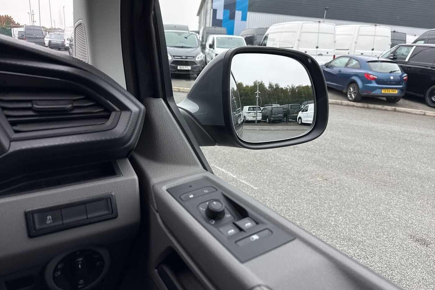 Used Volkswagen Transporter 2024 for sale - 76617122: Photo 17