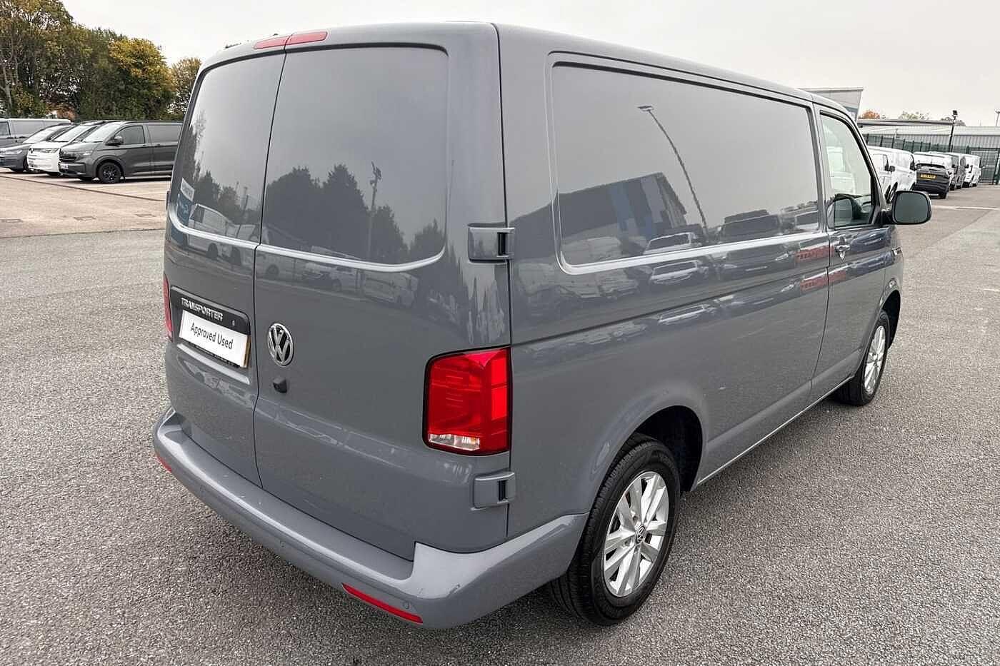 Used Volkswagen Transporter 2024 for sale - 76617122: Photo 30