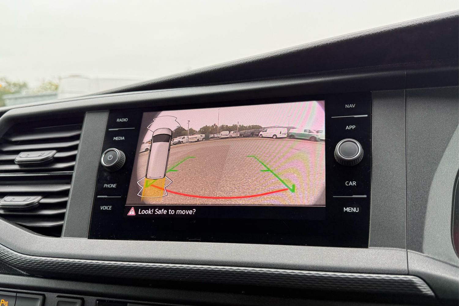 Used Volkswagen Transporter 2024 for sale - 76617122: Photo 54