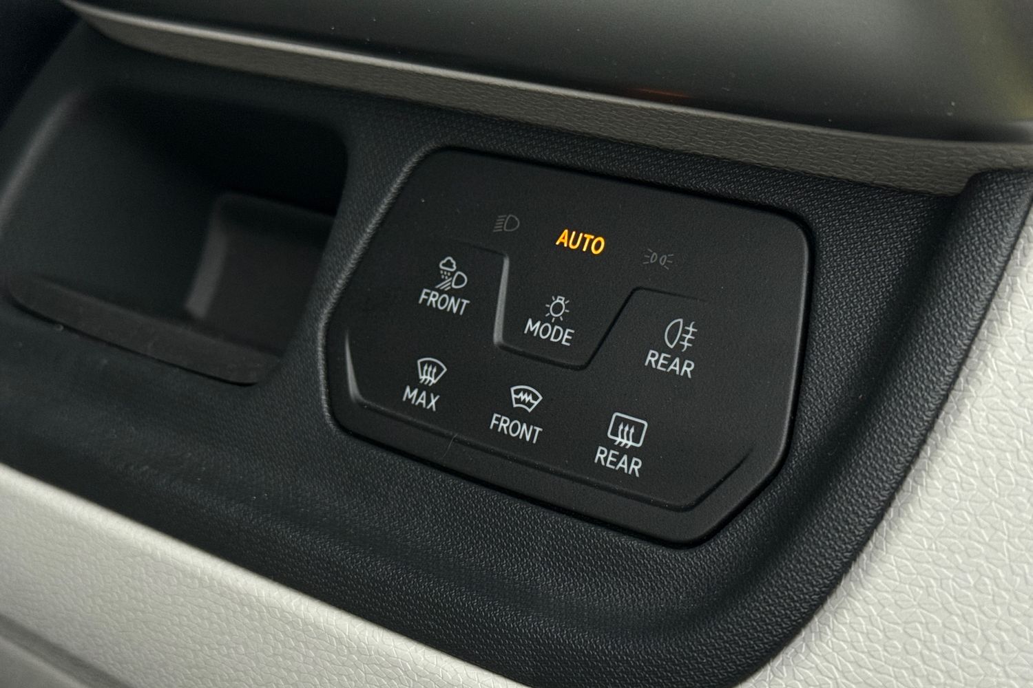 Used Volkswagen ID.Buzz 2025 for sale - 77787520: Photo 36