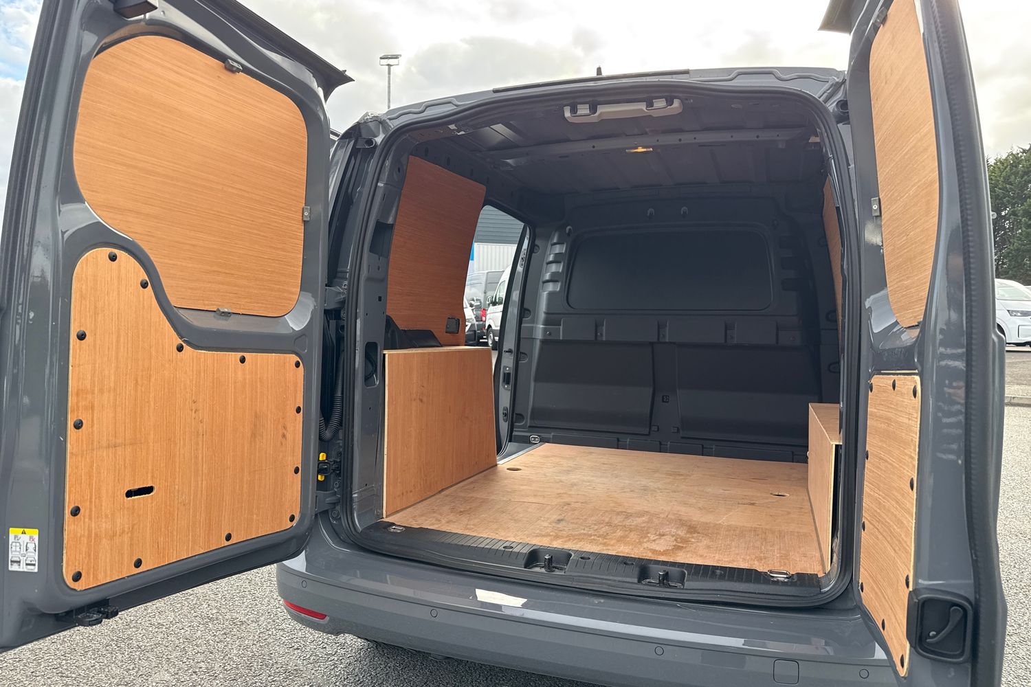 Used Volkswagen Caddy 2024 for sale - 76126145: Photo 31