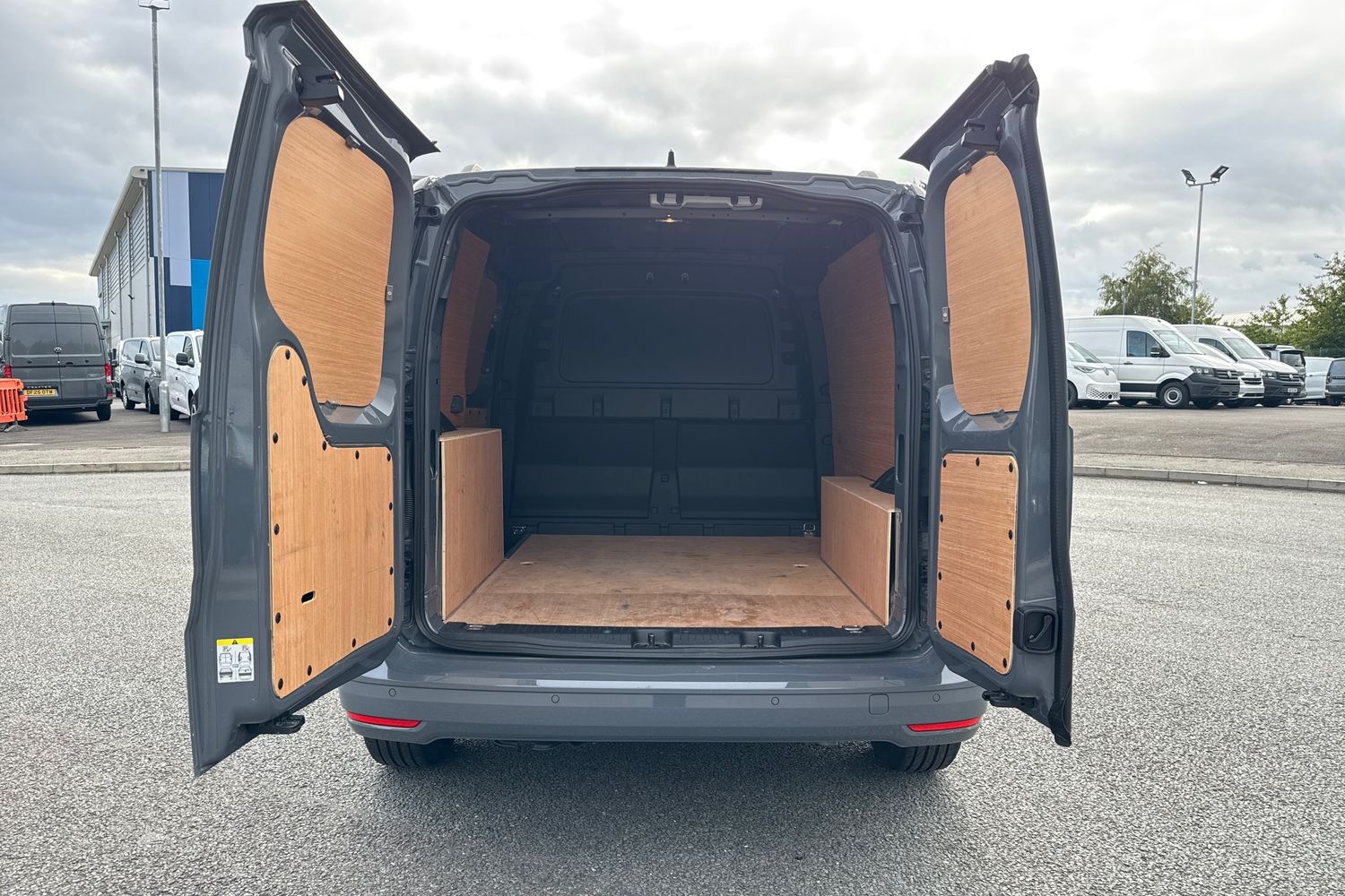 Used Volkswagen Caddy 2024 for sale - 76126145: Photo 7