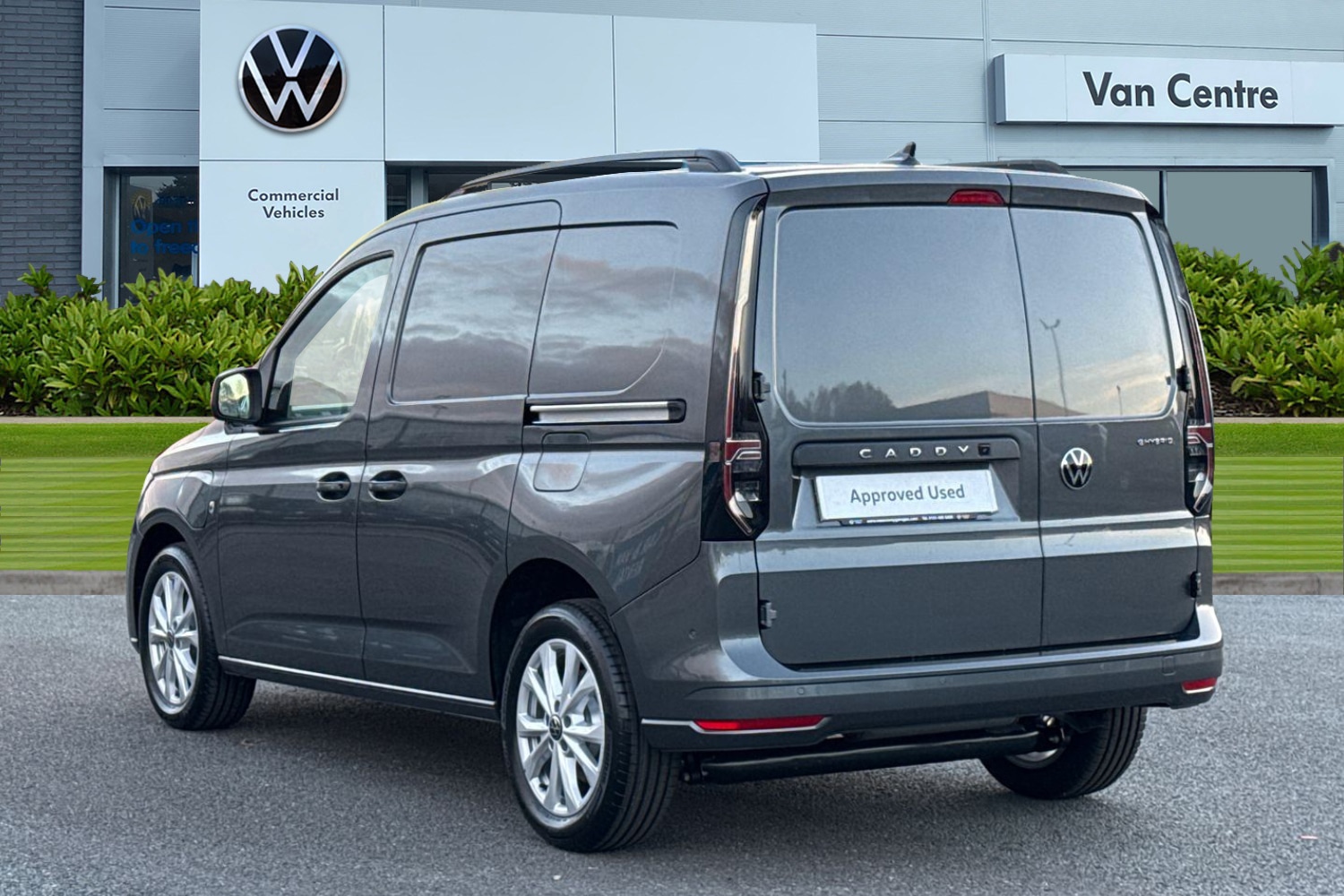 Used Volkswagen Caddy 2025 for sale - 76916347: Photo 2