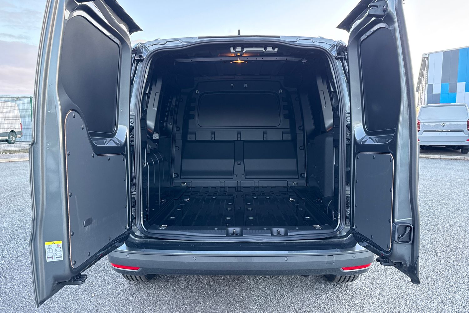 Used Volkswagen Caddy 2025 for sale - 76916347: Photo 6