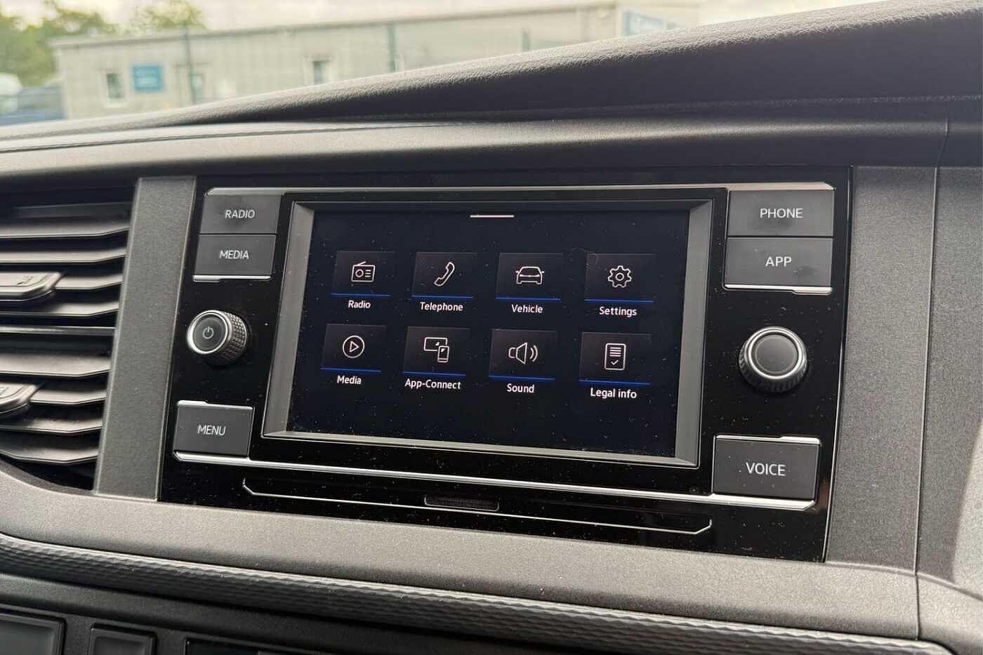 Used Volkswagen Transporter 2024 for sale - 76884216: Photo 11