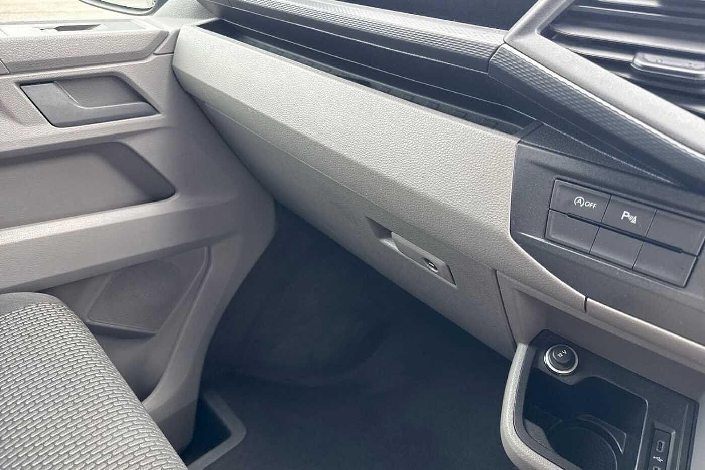 Used Volkswagen Transporter 2024 for sale - 76884216: Photo 14