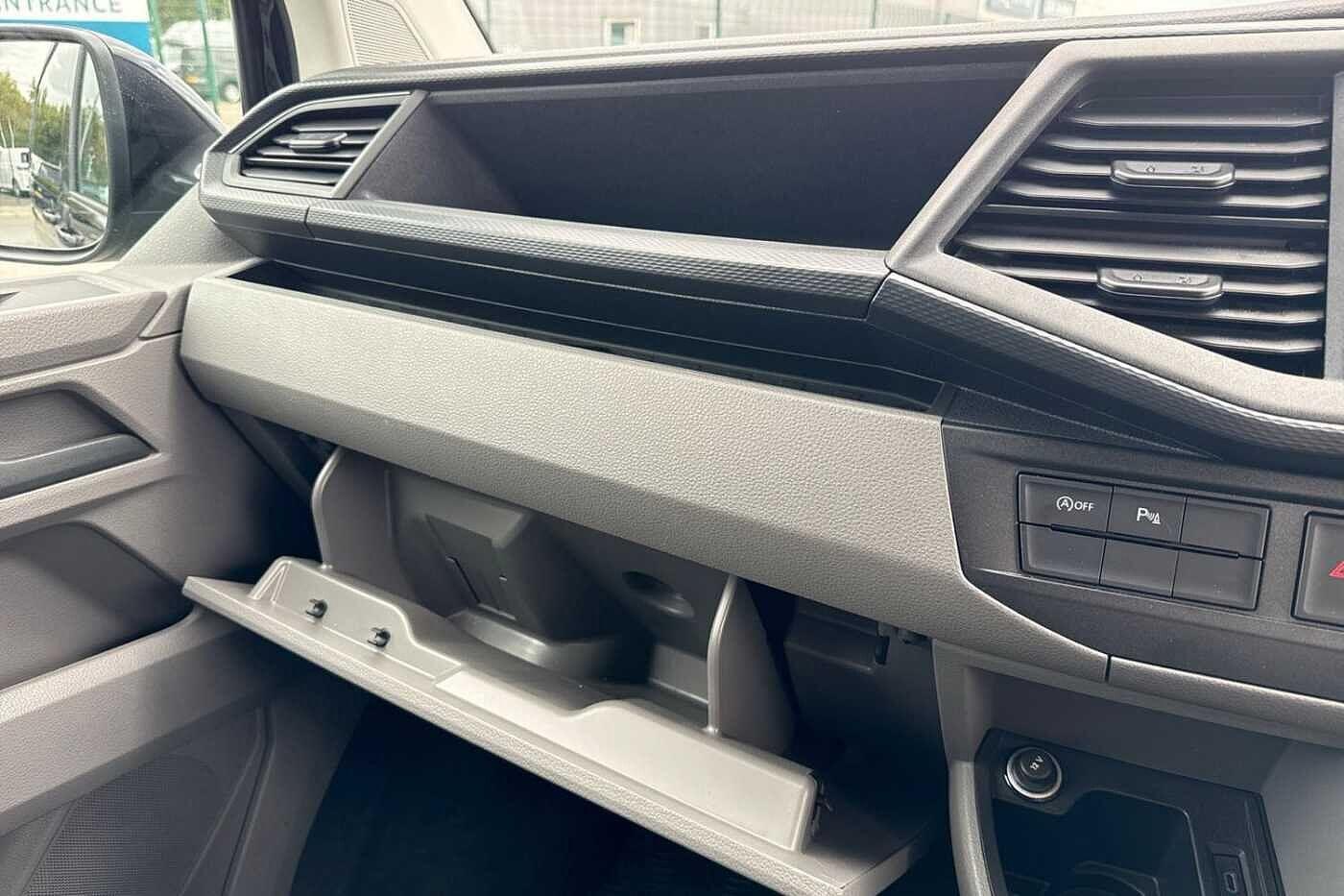 Used Volkswagen Transporter 2024 for sale - 76884216: Photo 43