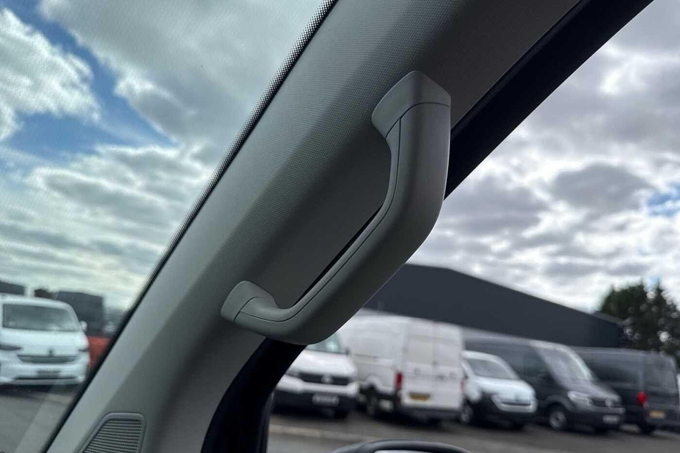 Used Volkswagen Transporter 2024 for sale - 76884216: Photo 45