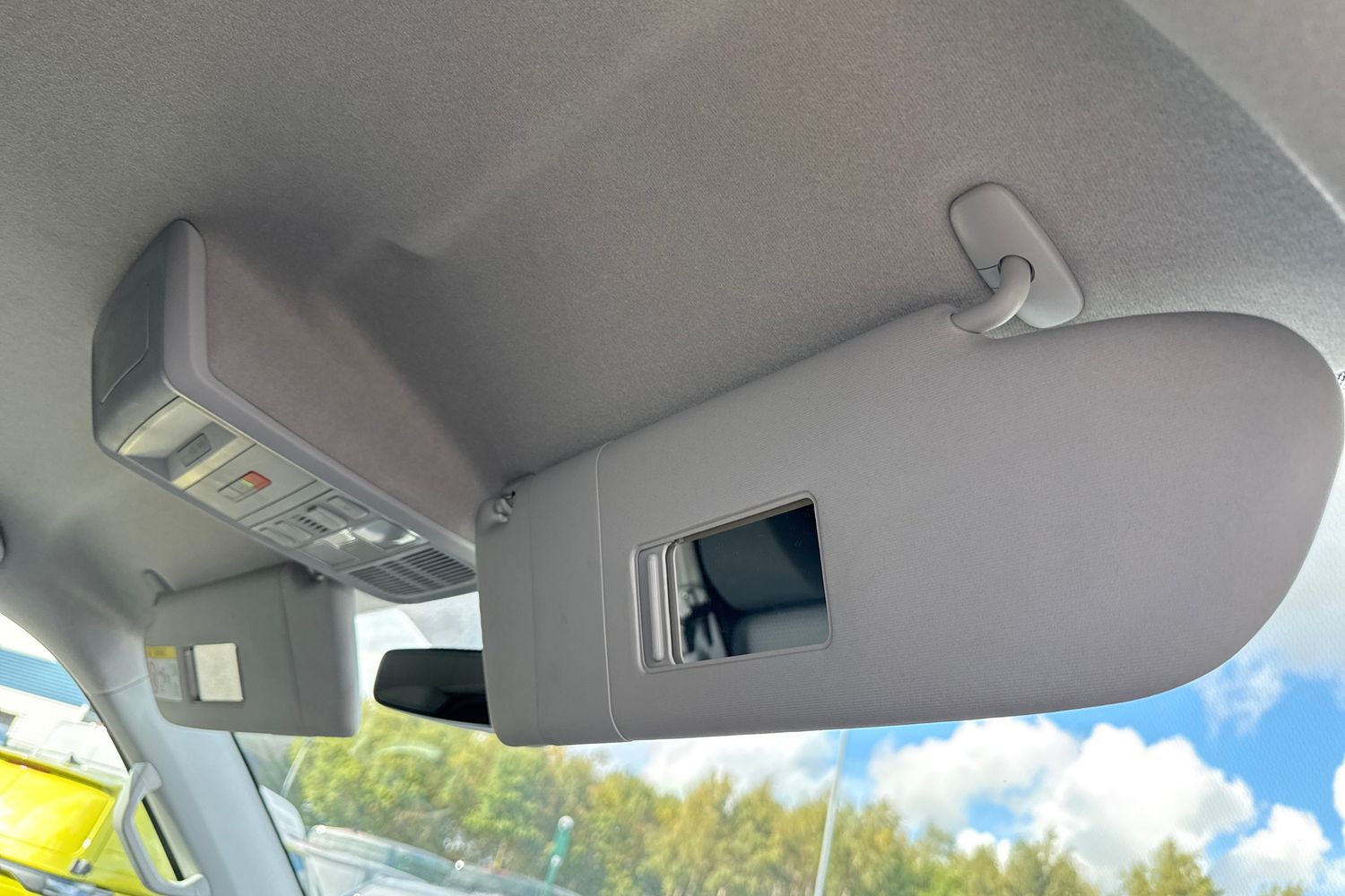 Used Volkswagen Transporter 2024 for sale - 76520038: Photo 38