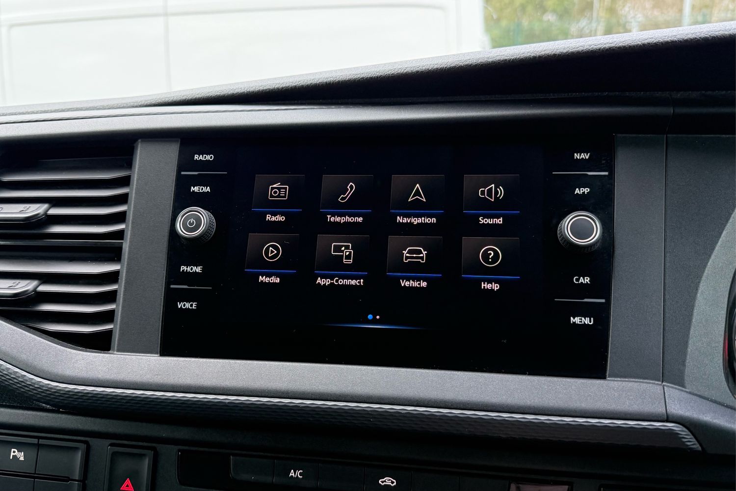 Used Volkswagen Transporter 2024 for sale - 77686815: Photo 17