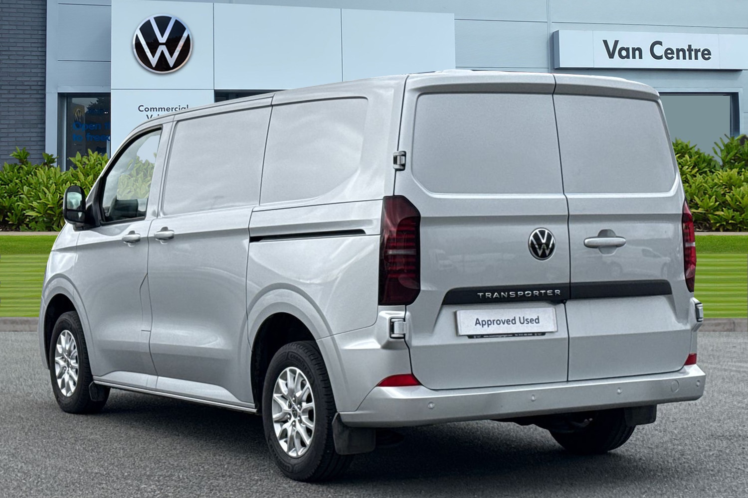 Used Volkswagen Transporter 2025 for sale - 77849341: Photo 2