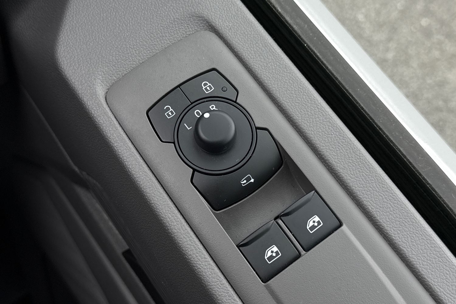 Used Volkswagen Transporter 2025 for sale - 77849341: Photo 38