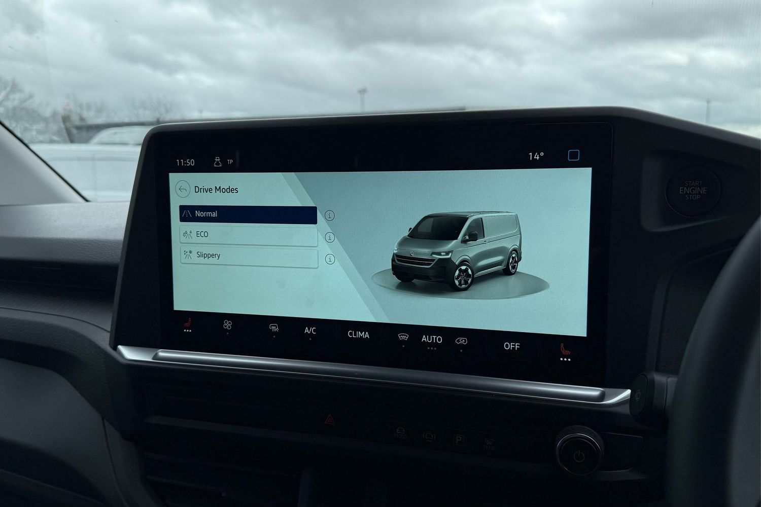 Used Volkswagen Transporter 2025 for sale - 77849341: Photo 48