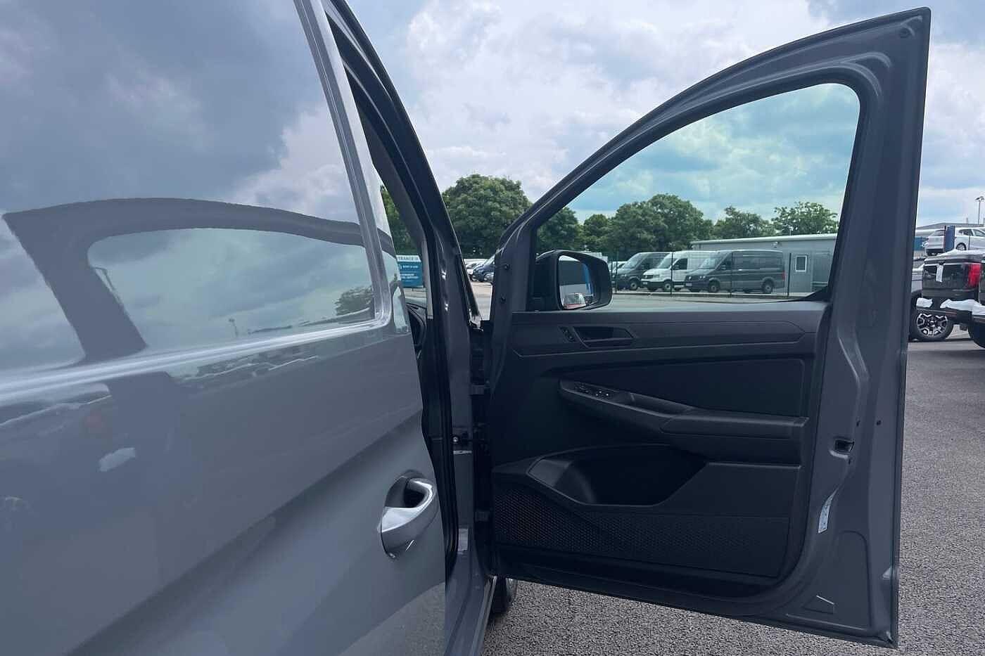 Used Volkswagen Caddy Maxi 2025 for sale - 77287133: Photo 29