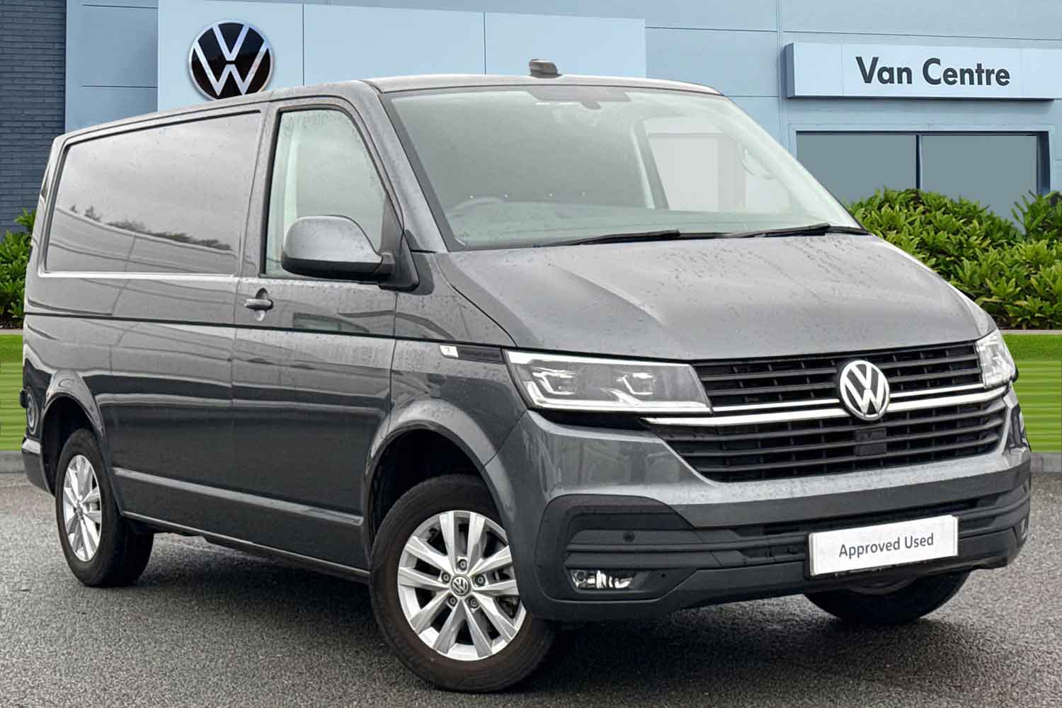 Used Volkswagen Transporter 2024 for sale - 76564700: Photo 1