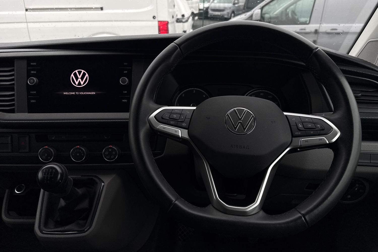 Used Volkswagen Transporter 2024 for sale - 76564700: Photo 17