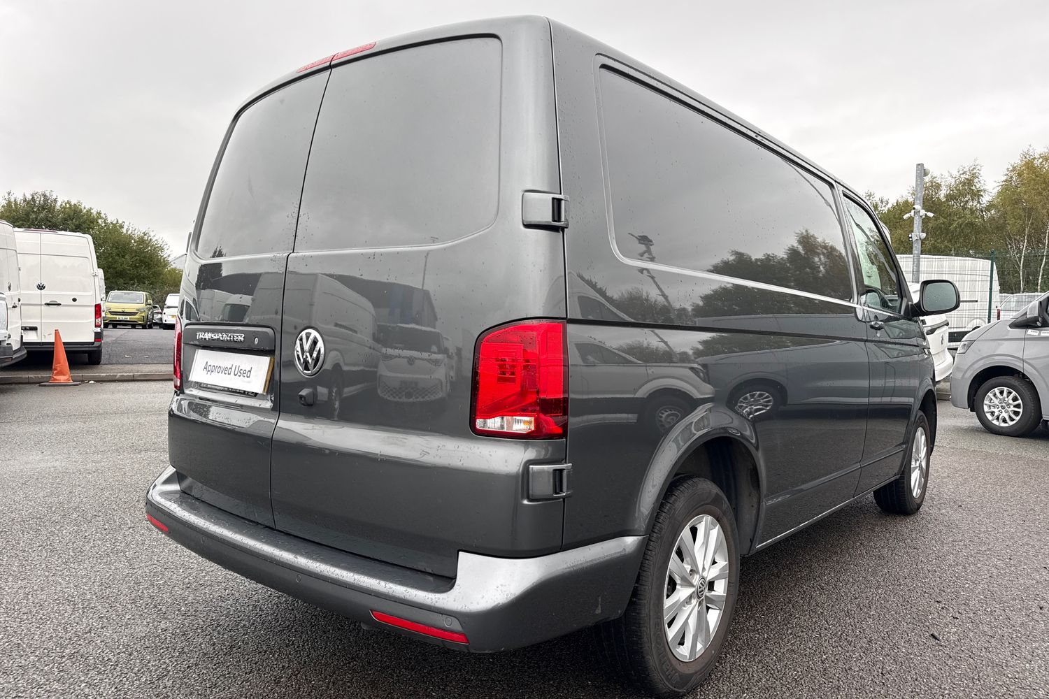 Used Volkswagen Transporter 2024 for sale - 76564700: Photo 30