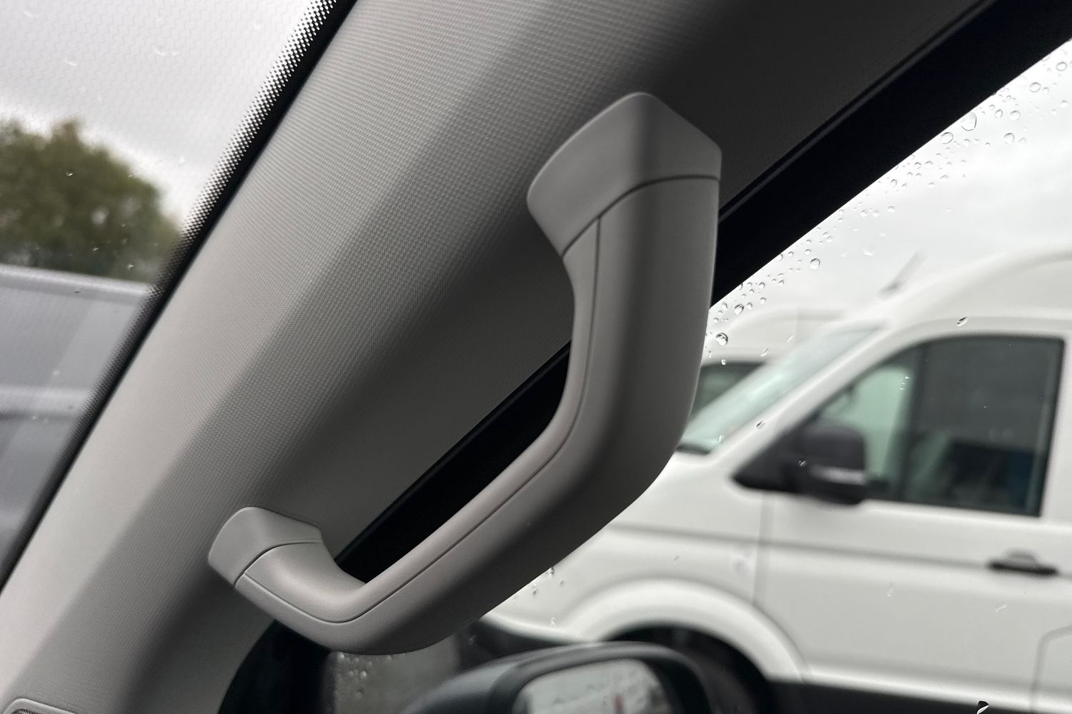 Used Volkswagen Transporter 2024 for sale - 76564700: Photo 35