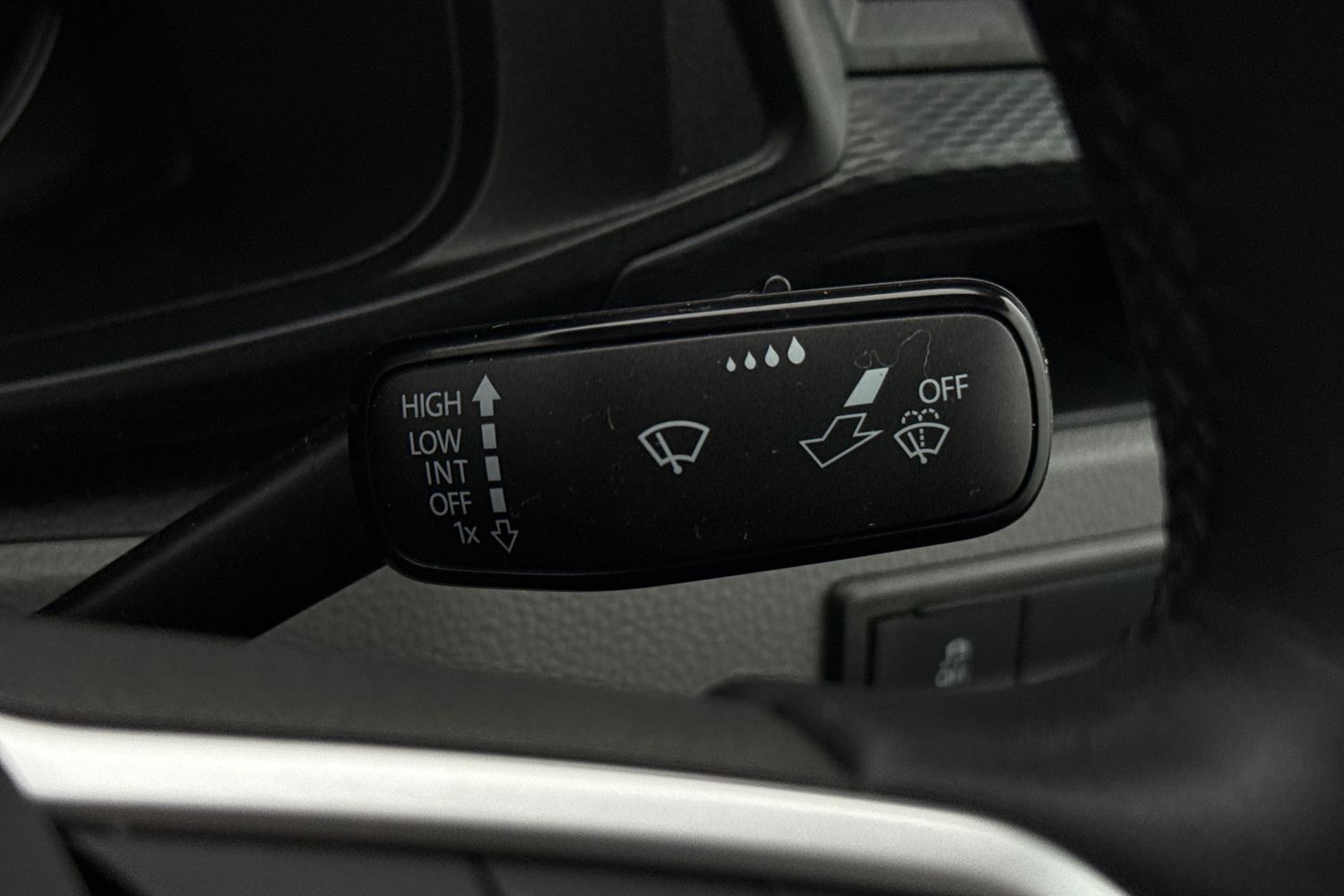 Used Volkswagen Transporter 2024 for sale - 76564700: Photo 41