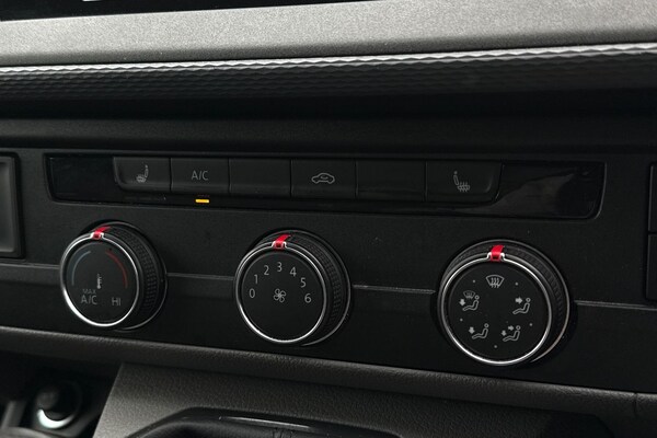 Used Volkswagen Transporter 2024 for sale - 76299884: Photo 18