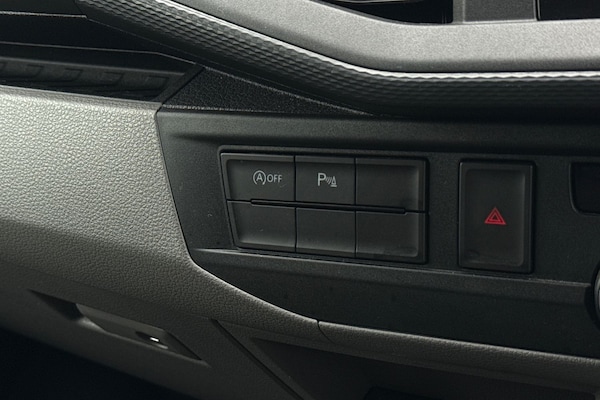 Used Volkswagen Transporter 2024 for sale - 76299884: Photo 42
