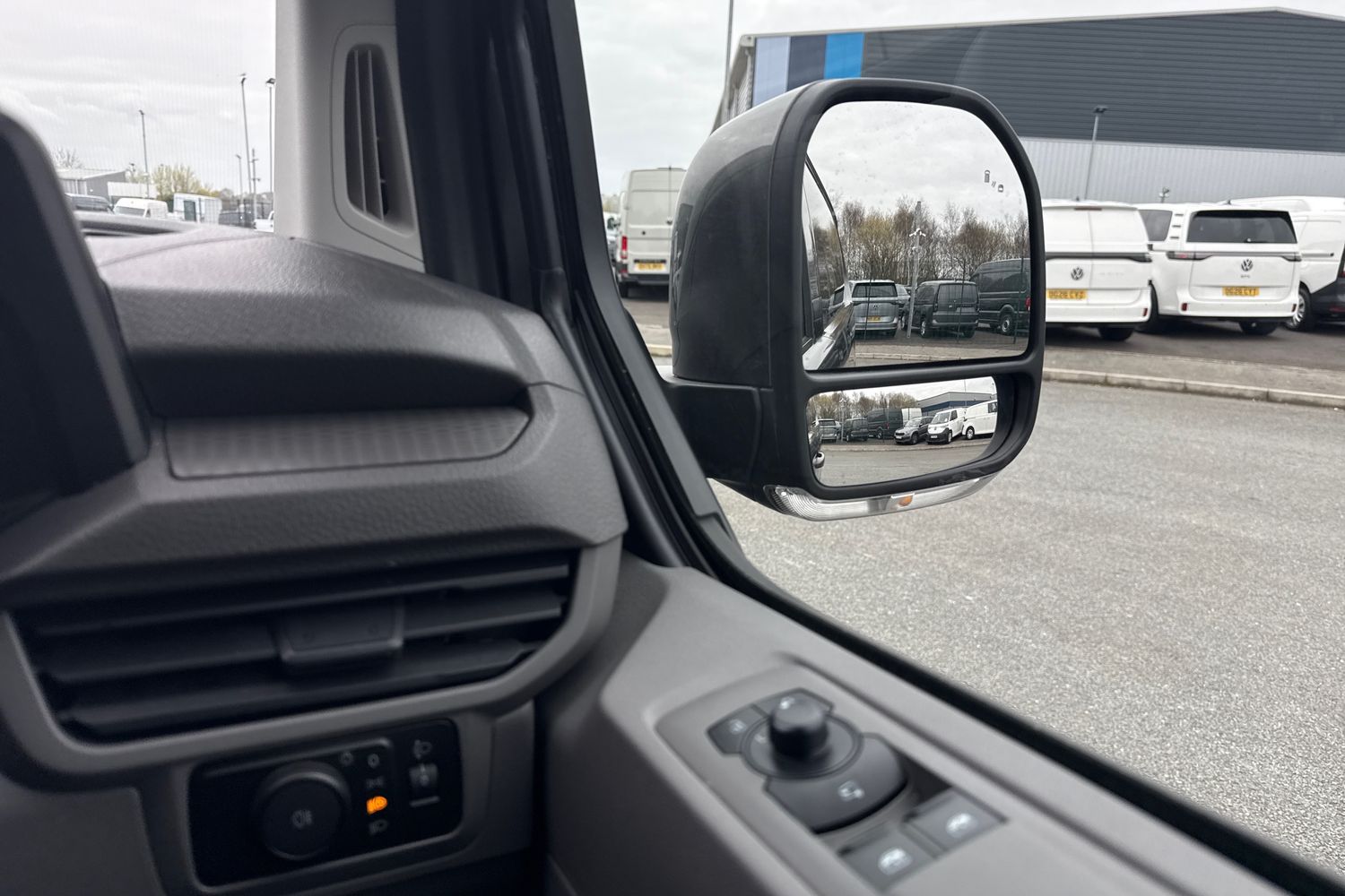 Used Volkswagen Transporter 2025 for sale - 78092140: Photo 20