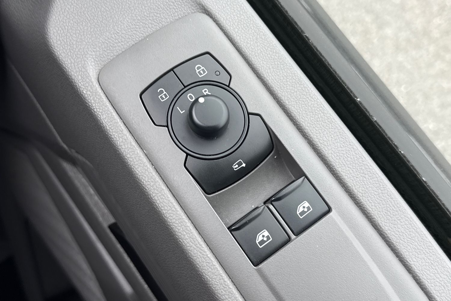 Used Volkswagen Transporter 2025 for sale - 78092140: Photo 41