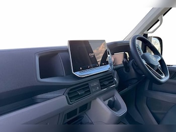 Used Volkswagen Crafter 2025 for sale - 77211590: Photo