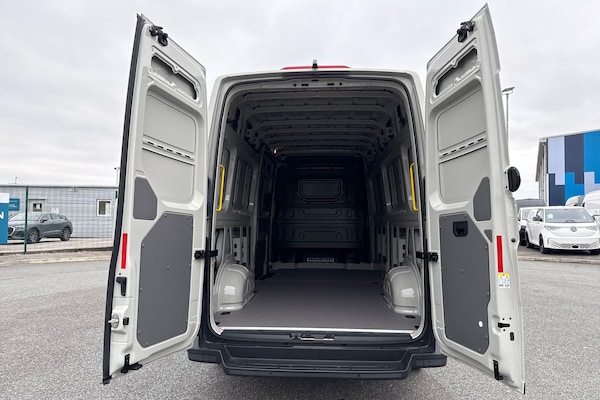 Used Volkswagen Crafter 2025 for sale - 76272393: Photo 6