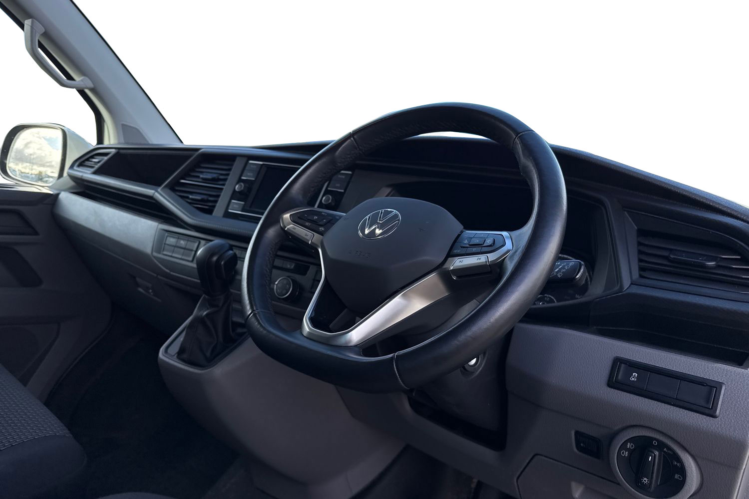 Used Volkswagen Transporter 2024 for sale - 76368650: Photo 13