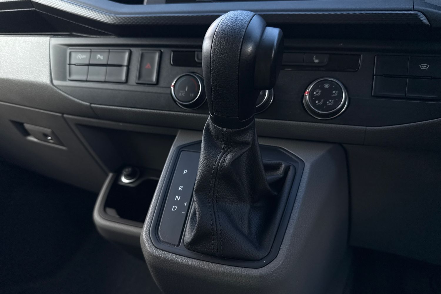 Used Volkswagen Transporter 2024 for sale - 76368650: Photo 22