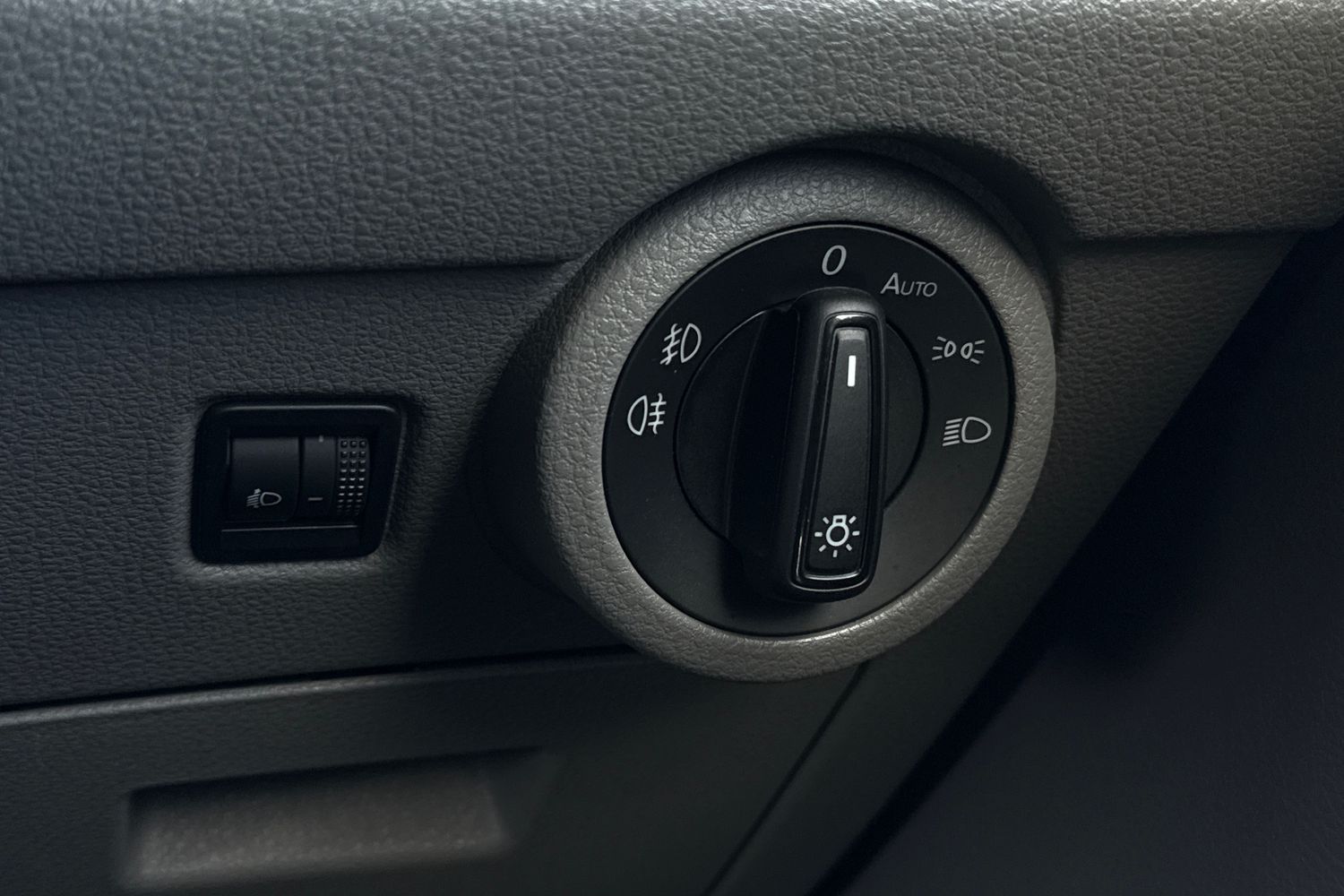 Used Volkswagen Transporter 2024 for sale - 76368650: Photo 34