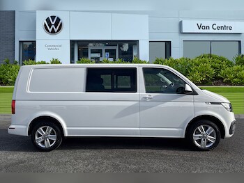 Used Volkswagen Transporter 2024 for sale - 76368650: Photo
