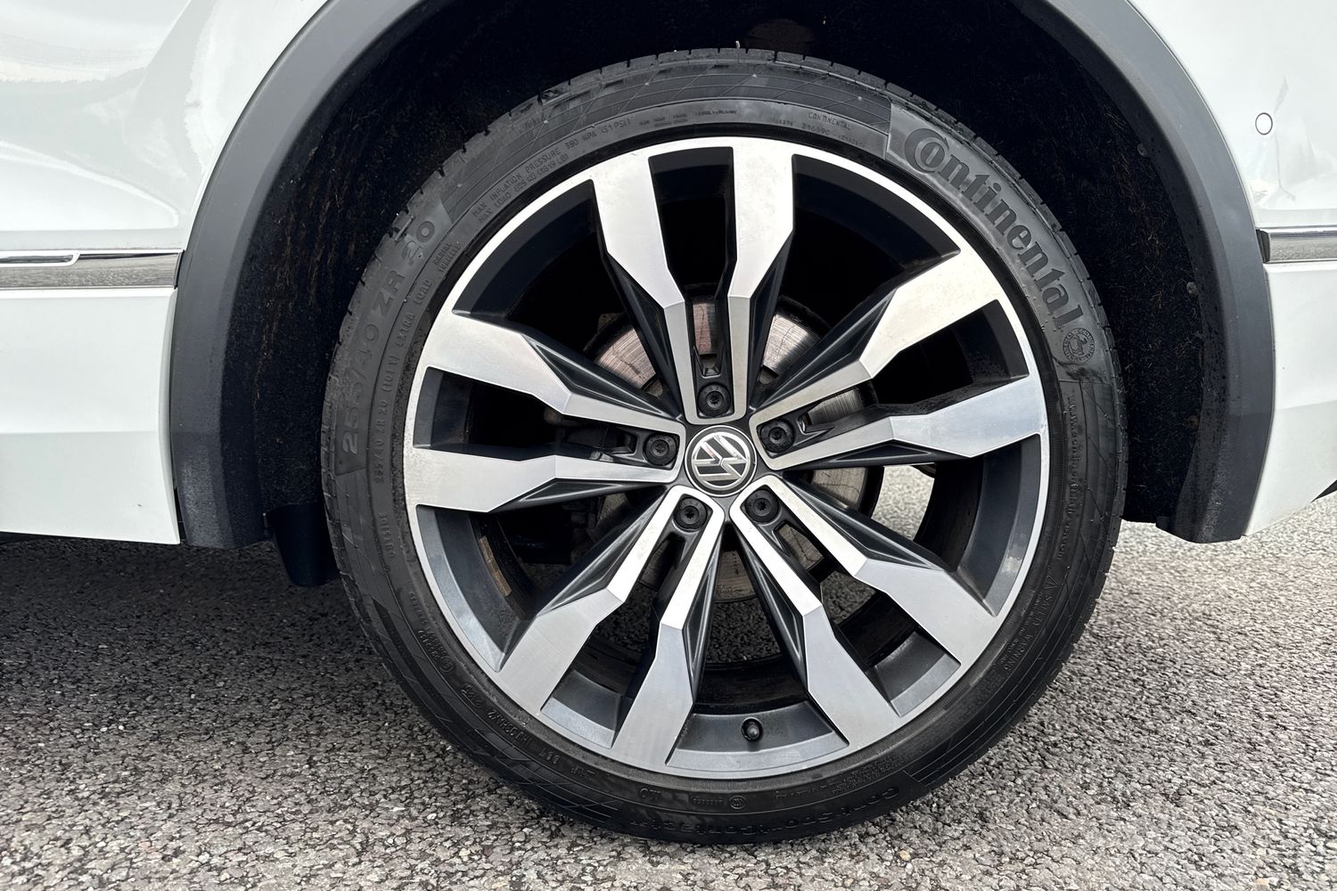 Used Volkswagen Tiguan 2020 for sale - 77421607: Photo 12