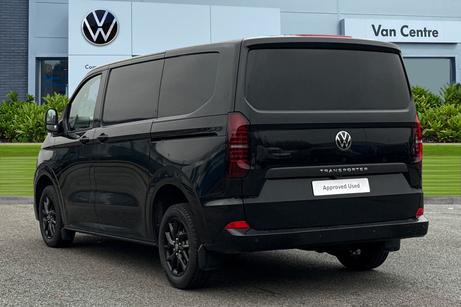Used Volkswagen Transporter 2025 for sale - 77052207: Photo 2