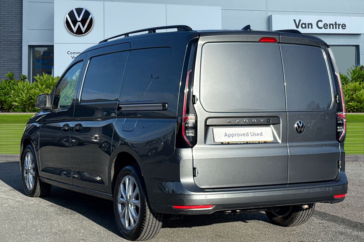 Used Volkswagen Caddy Maxi 2025 for sale - 77361890: Photo 2