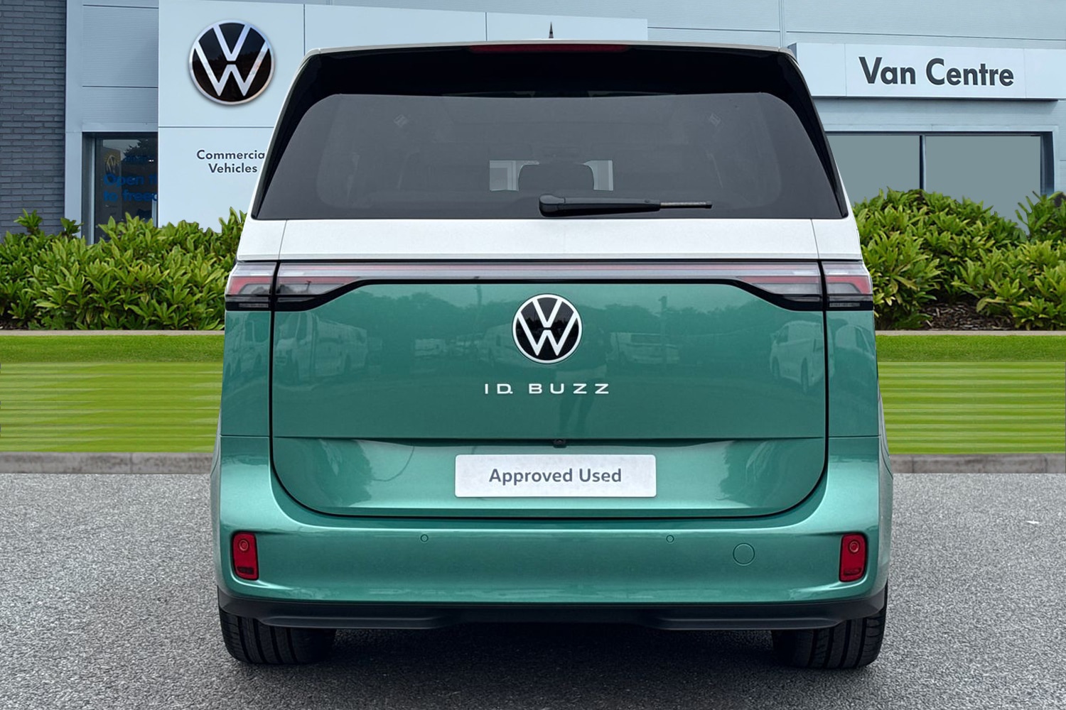 Used Volkswagen ID.Buzz 2025 for sale - 76405882: Photo 4