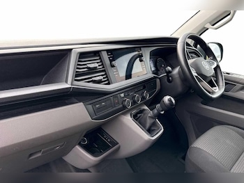 Used Volkswagen Transporter 2024 for sale - 76847887: Photo