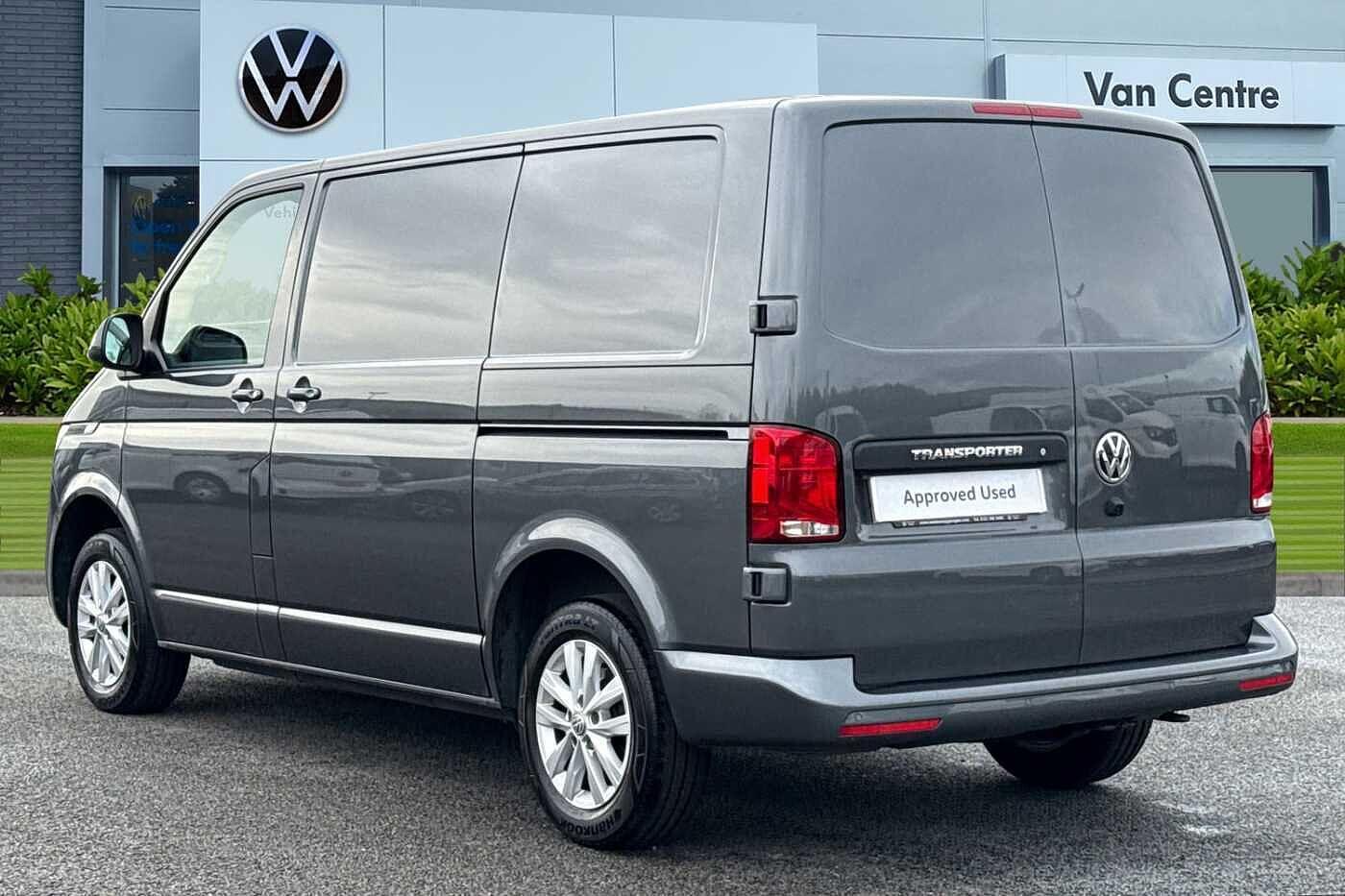 Used Volkswagen Transporter 2024 for sale - 76847887: Photo 3