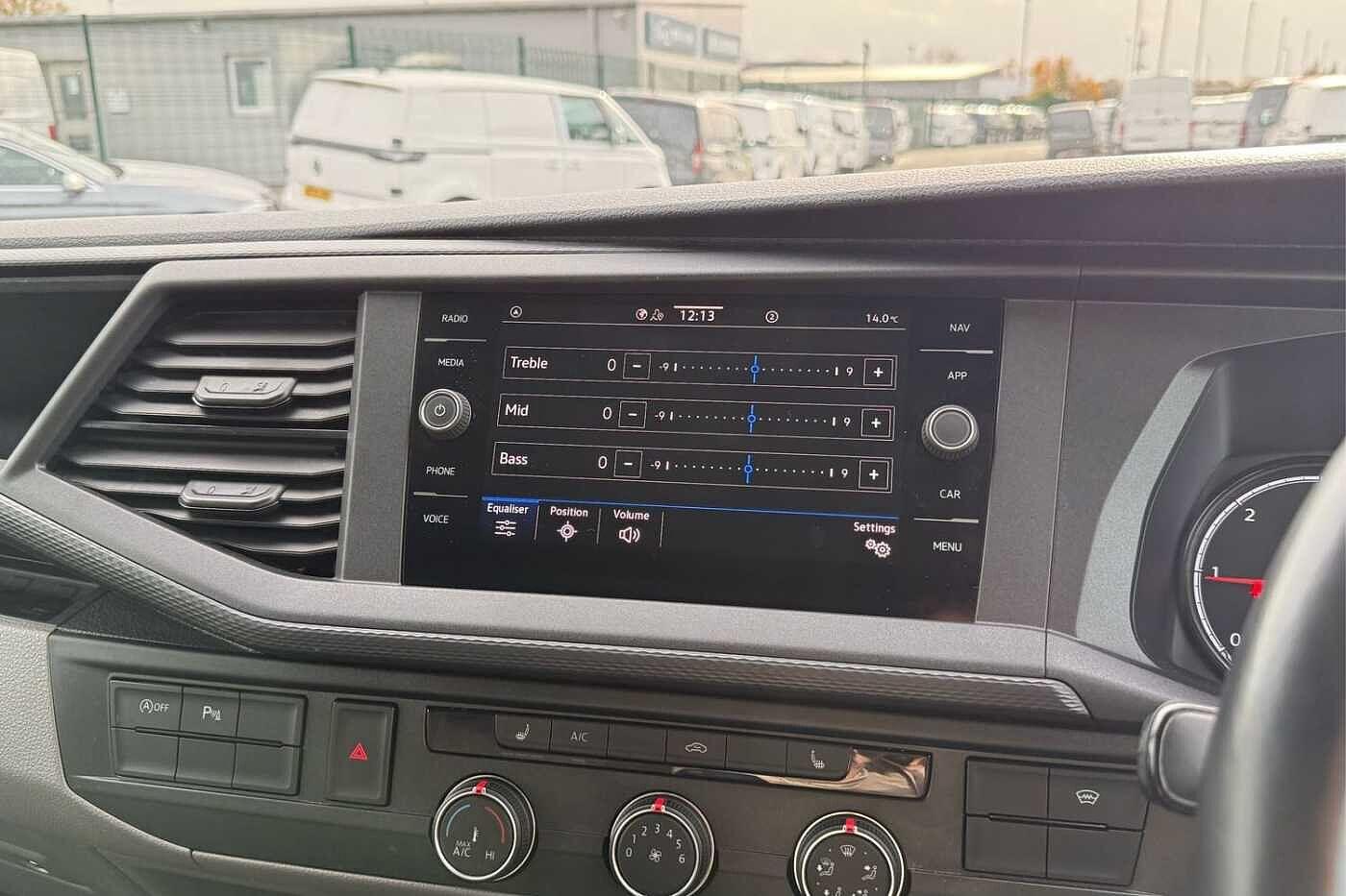 Used Volkswagen Transporter 2024 for sale - 76847887: Photo 49