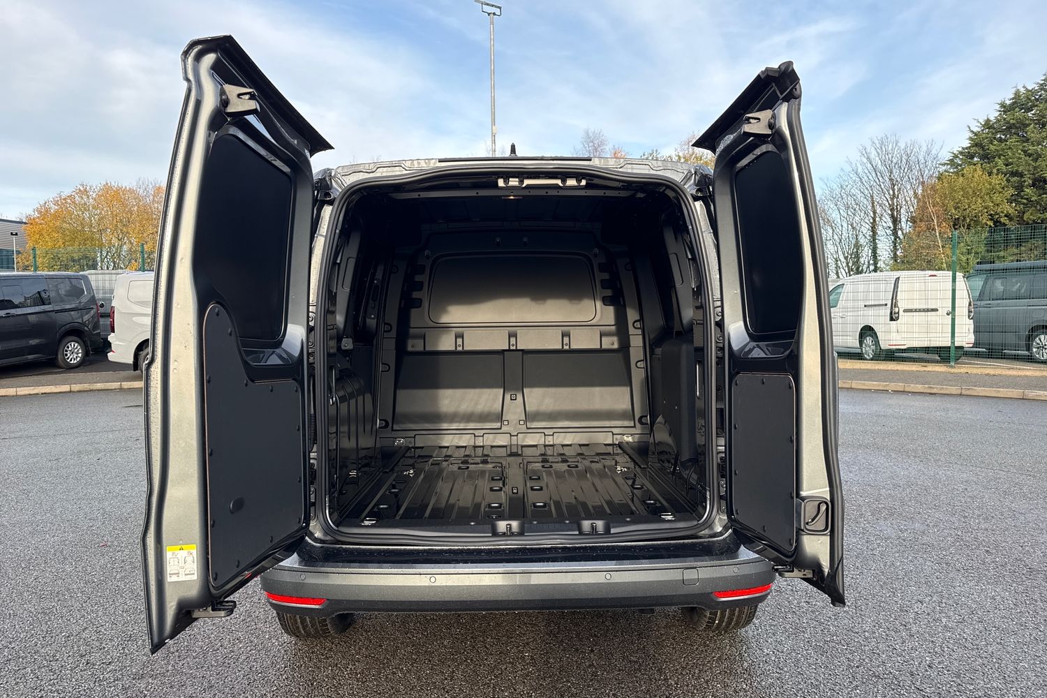 Used Volkswagen Caddy 2025 for sale - 77161381: Photo 6