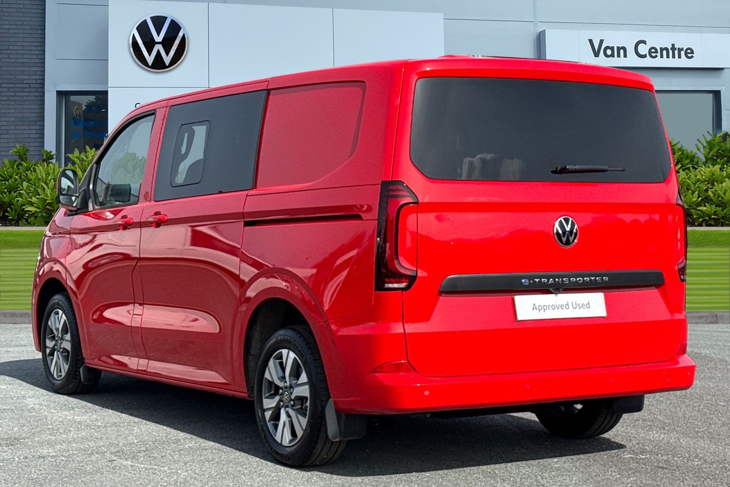 Used Volkswagen Transporter 2025 for sale - 78209551: Photo 2