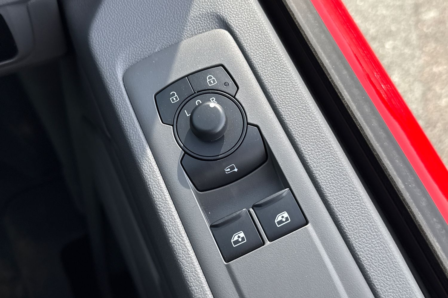 Used Volkswagen Transporter 2025 for sale - 78209551: Photo 32