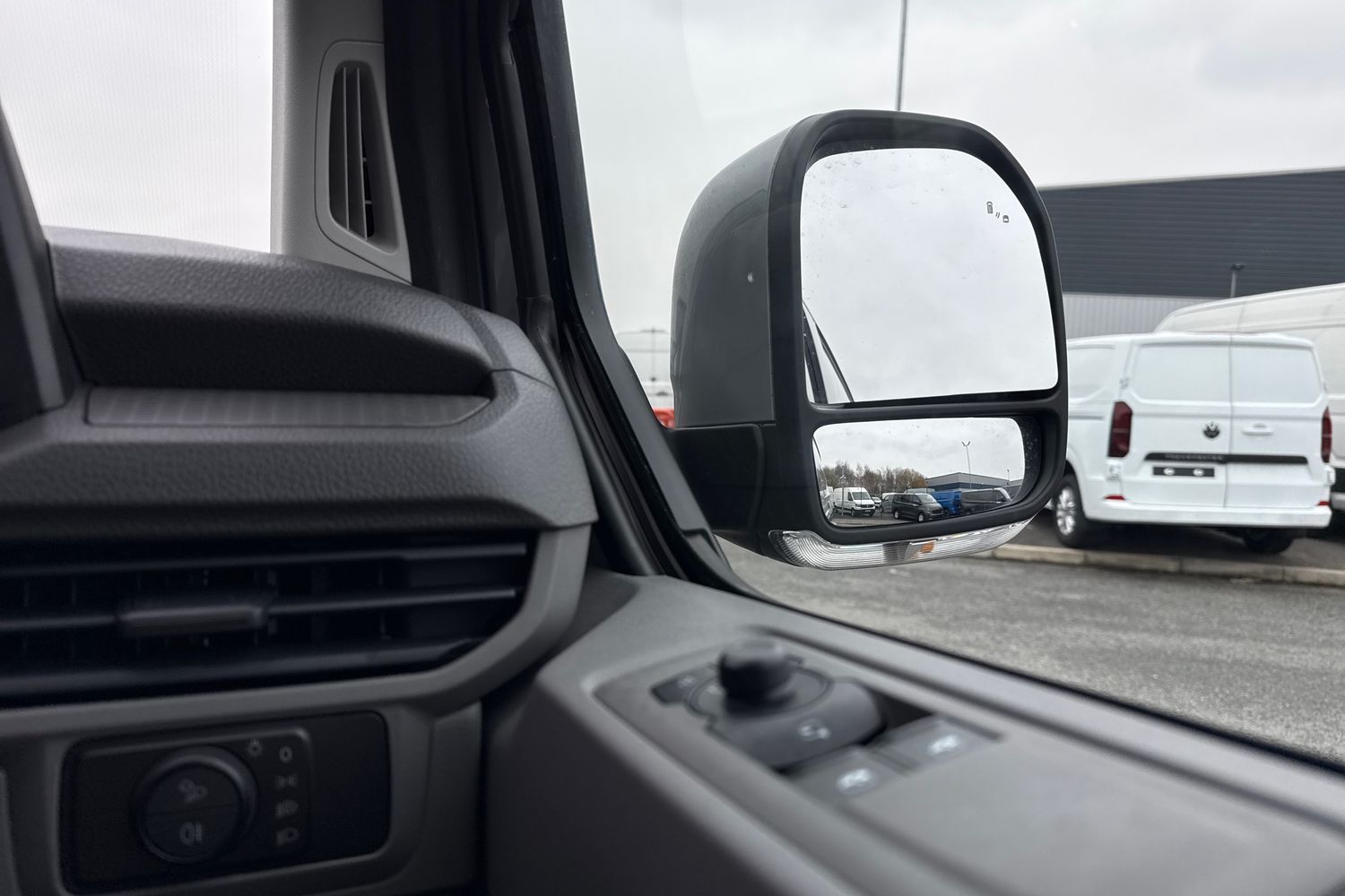 Used Volkswagen Transporter 2025 for sale - 77044358: Photo 20