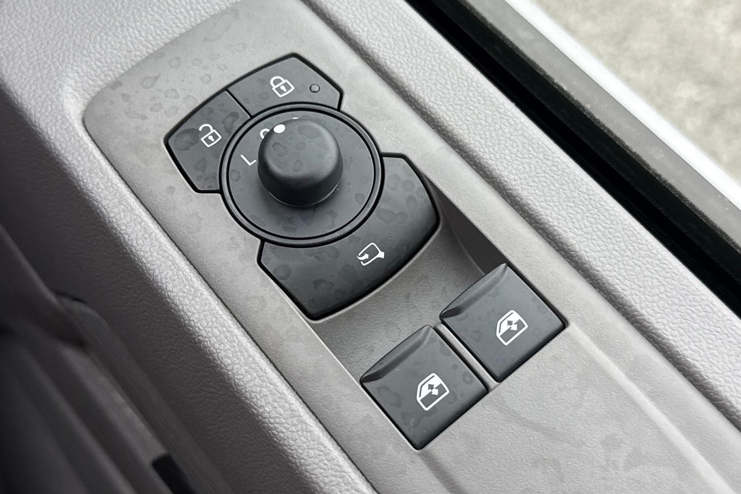 Used Volkswagen Transporter 2025 for sale - 77044358: Photo 42