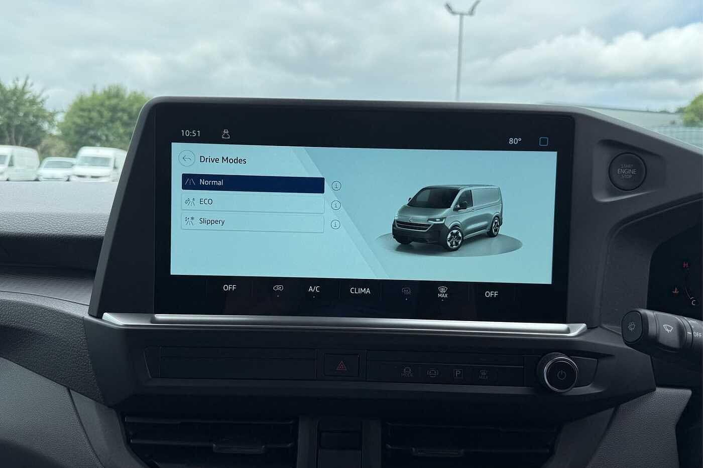 Used Volkswagen Transporter 2025 for sale - 78016327: Photo 49