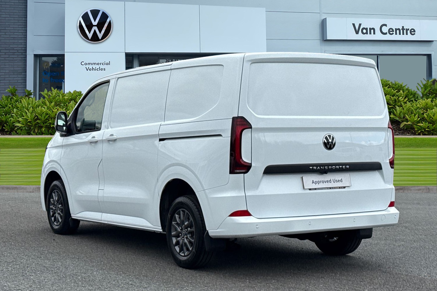 Used Volkswagen Transporter 2026 for sale - 78177672: Photo 2