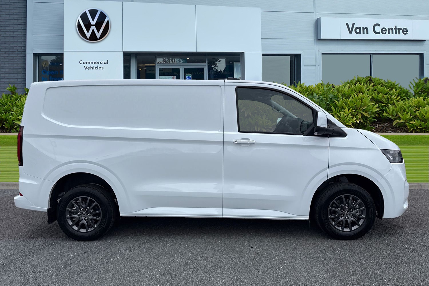 Used Volkswagen Transporter 2026 for sale - 78177672: Photo 3