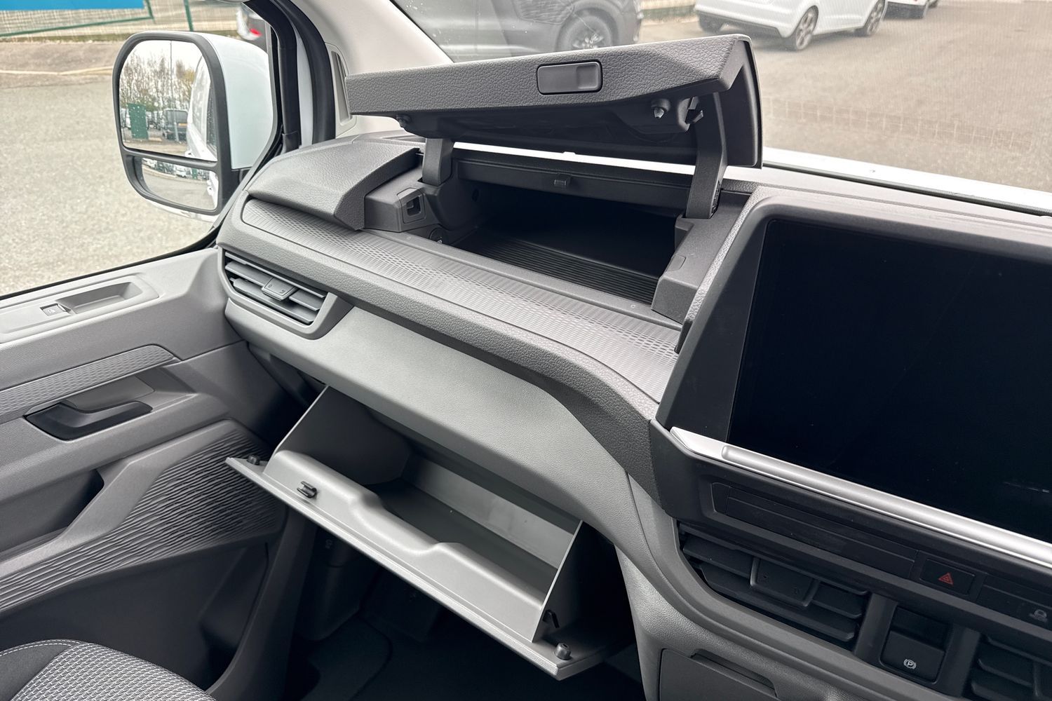 Used Volkswagen Transporter 2026 for sale - 78177672: Photo 33